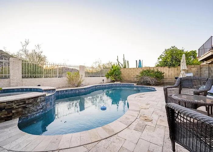 Desert View Pool & Hot Tub Holiday home Phoenix