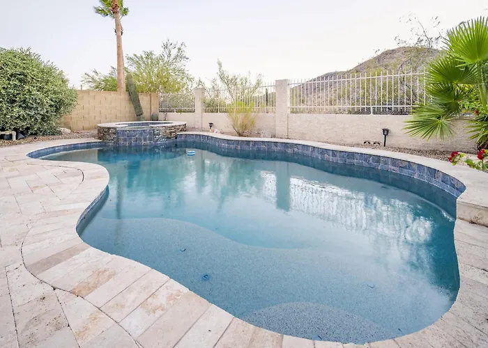 Desert View Pool & Hot Tub *